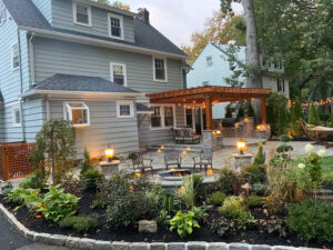 0af720_bdb570e4281d412b9a89d8c9175d7727mv2-1